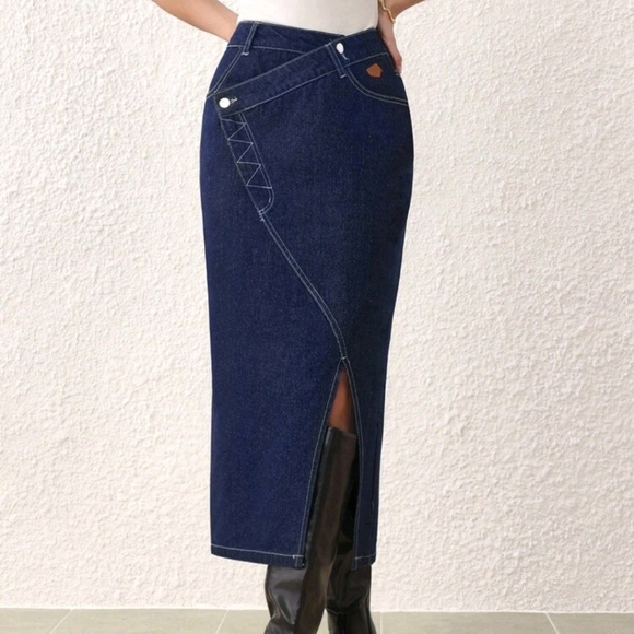 Women's Solid Color Cross-Wrap Split Hem Fashionable Denim Skirt - Picture 1 of 4